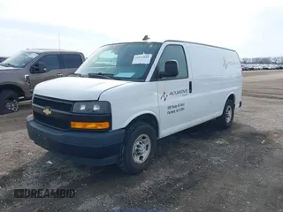 2019 Chevrolet Express Cargo with VIN 1GCWGAFP5K1204368, listed as a IAAI auction lot 41532048 with 121,630 mi miles and . Bid and sale history available at DreamBid. Image 17.