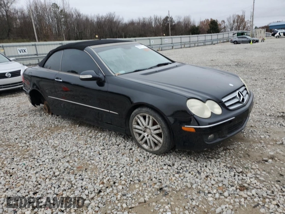 2008 Mercedes-Benz CLK 350 с VIN WDBTK56F88F246009, выставлен на аукционе Copart как лот 43073965 с пробегом 161 324 миль миль и Списание • Salvage title. История ставок и продаж доступна на DreamBid. Изображение 4.