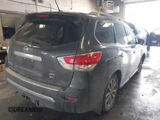 2014 Nissan Pathfinder S with VIN 5N1AR2MM9EC694210, listed as a IAAI auction lot 41651478 with 151,268 mi miles. Bid and sale history available at carsss.com. Image 4.