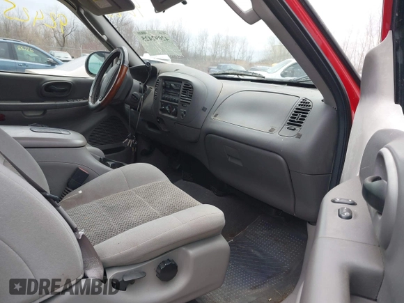 2003 Ford F-150 XL with VIN 2FTRX17283CA60203, listed as a IAAI auction lot 42092425 with 1 mi miles. Bid and sale history available at carsss.com. Image 5.