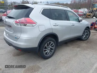 2014 Nissan Rogue SL with VIN 5N1AT2MVXEC776070, listed as a IAAI auction lot 42095967 with 139,566 mi miles. Bid and sale history available at carsss.com. Image 4.