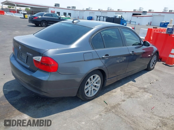 2007 BMW 3 Series 328i with VIN WBAVC53567FZ73468, listed as a IAAI auction lot 42750425 with 174,381 mi miles and . Bid and sale history available at DreamBid. Image 4.