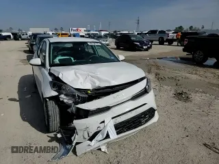 2023 Kia Rio S z VIN 3KPA24AD1PE597734, wystawiony jako Copart lot #49138195 z przebiegiem 11 796 mil mil oraz Szkoda całkowita • Salvage title. Historia ofert i sprzedaży dostępna na DreamBid. Obrazek 10.