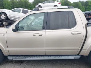 2007 Ford Explorer Sport Trac Limited with VIN 1FMEU33827UA32458, listed as a IAAI auction lot 42346429 with 209,498 mi miles and . Bid and sale history available at DreamBid. Image 14.