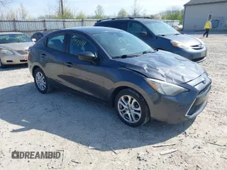 2016 Scion iA with VIN 3MYDLBZV3GY131783, listed as a IAAI auction lot 41999144 with 197,827 mi miles. Bid and sale history available at carsss.com. Image 1.