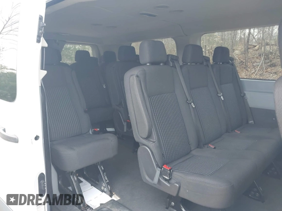 2015 Ford Transit XL z VIN 1FMZK1YM0FKA73392, wystawiony jako IAAI lot #41934194 z przebiegiem 134 281 mil mil oraz . Historia ofert i sprzedaży dostępna na DreamBid. Obrazek 8.
