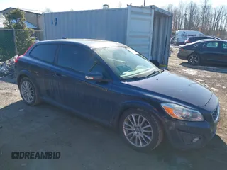2012 Volvo C30 with VIN YV1672MK4C2272468, listed as a IAAI auction lot 41323958 with 264,087 mi miles and . Bid and sale history available at DreamBid. Image 1.