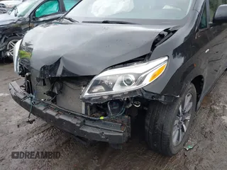 2019 Toyota Sienna XLE with VIN 5TDDZ3DC0KS225564, listed as a IAAI auction lot 41973012 with 71,858 mi miles and . Bid and sale history available at DreamBid. Image 6.