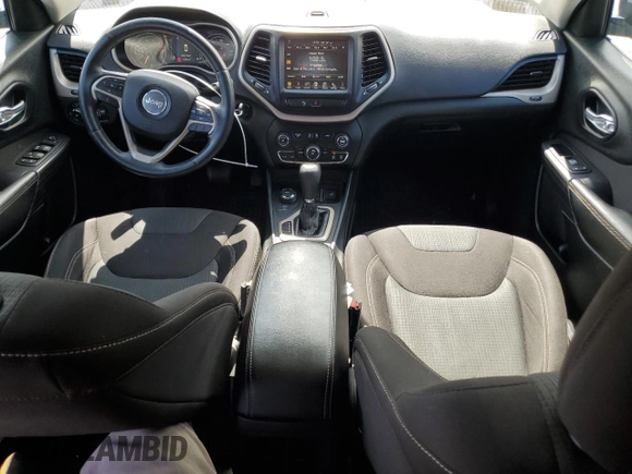 2016 Jeep Cherokee Latitude z VIN 1C4PJMCS3GW198175, wystawiony jako Copart lot #51071935 z przebiegiem 112 414 mil mil oraz Nie do naprawy • Non repairable. Historia ofert i sprzedaży dostępna na DreamBid. Obrazek 8.