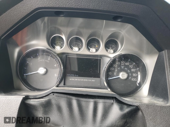 2013 Ford F-250 XL with VIN 1FT7W2BT2DEB17037, listed as a Copart auction lot 55034605 with 225,229 mi miles and Salvage title. Bid and sale history available at DreamBid. Image 9.