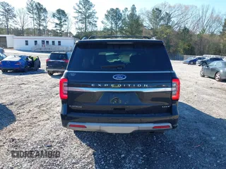 2024 Ford Expedition z VIN 1FMJK1M85REA16369, wystawiony jako IAAI lot #41888016 z przebiegiem 80 000 mil mil oraz . Historia ofert i sprzedaży dostępna na DreamBid. Obrazek 16.