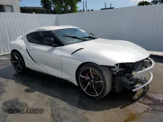 2021 Toyota Supra 3.0 with VIN WZ1DB0C05MW041106, listed as a Copart auction lot 48936695 with Not provided miles and Clean title. Bid and sale history available at DreamBid. Image 4.