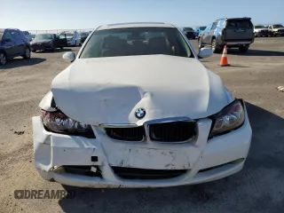 2007 BMW 3 Series 328i with VIN WBAVA33507PG49424, listed as a Copart auction lot 44634465 with 178,634 mi miles and Salvage Title. Bid and sale history available at DreamBid. Image 5.