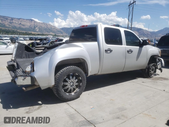 2010 GMC Sierra 1500 with VIN 3GTXKVE28AG143985, listed as a Copart auction lot 67787004 with Not Provided miles and Salvage Title. Bid and sale history available at DreamBid. Image 3.