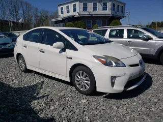 2012 Toyota Prius z VIN JTDKN3DP0C3010503, wystawiony jako Copart lot #54750935 z przebiegiem 126 166 mil mil oraz Czysty tytuł • Clean title. Historia ofert i sprzedaży dostępna na DreamBid. Obrazek 4.