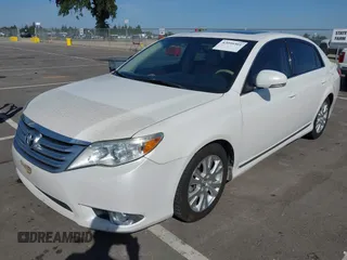 2011 Toyota Avalon with VIN 4T1BK3DB0BU414192, listed as a IAAI auction lot 42099301 with 220,967 mi miles and . Bid and sale history available at carsss.com. Image 17.