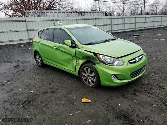 2013 Hyundai Accent SE with VIN KMHCU5AE0DU076157, listed as a Copart auction lot 48079285 with 89,676 mi miles and Salvage Title. Bid and sale history available at carsss.com. Image 11.
