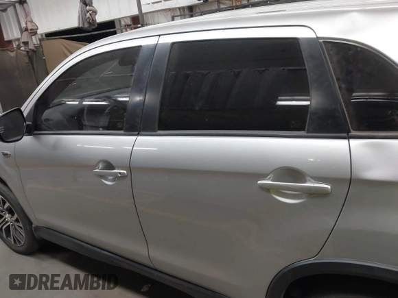2018 Mitsubishi Outlander Sport ES 2.0 with VIN JA4AR3AU5JU025204, listed as a IAAI auction lot 41523532 with 128,651 mi miles. Bid and sale history available at carsss.com. Image 15.