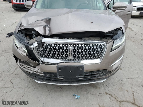 2019 Lincoln MKC Select with VIN 5LMCJ2D91KUL25601, listed as a Copart auction lot 87929895 with 60,363 mi miles and Salvage Title. Bid and sale history available at carsss.com. Image 12.