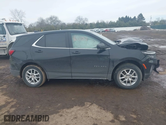 2024 Chevrolet Equinox LT with VIN 3GNAXUEG8RL101890, listed as a IAAI auction lot 41651001 with 17,662 mi miles. Bid and sale history available at carsss.com. Image 13.