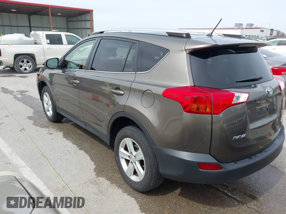 2013 Toyota RAV4 XLE with VIN JTMRFREV1D5007949, listed as a IAAI auction lot 41846564 with 95,226 mi miles and . Bid and sale history available at carsss.com. Image 3.