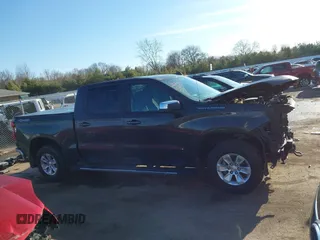 2021 Chevrolet Silverado 1500 LT with VIN 1GCPYDEK8MZ148133, listed as a IAAI auction lot 41843453 with 95,903 mi miles. Bid and sale history available at carsss.com. Image 14.