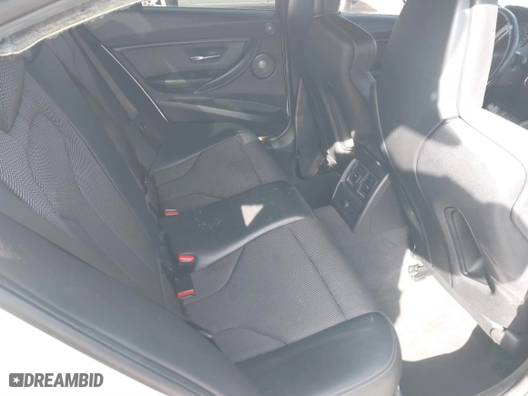 2018 BMW M3 with VIN WBS8M9C52J5K98356, listed as a IAAI auction lot 41593546 with 91,478 mi miles. Bid and sale history available at carsss.com. Image 8.