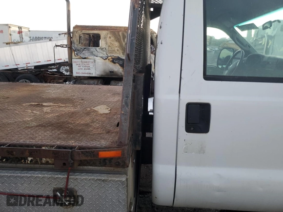 2005 Ford F-450 with VIN 1FDXF46P65ED12547, listed as a Copart auction lot 43158715 with 230,920 mi miles and Salvage title. Bid and sale history available at DreamBid. Image 11.