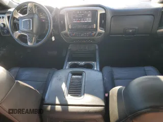 2016 GMC Sierra 3500HD Denali z VIN 1GT42YE84GF180390, wystawiony jako Copart lot #47046815 z przebiegiem 885 857 mil mil oraz Szkoda całkowita • Salvage title. Historia ofert i sprzedaży dostępna na DreamBid. Obrazek 8.
