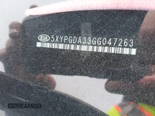 2016 Kia Sorento LX with VIN 5XYPGDA33GG047263, listed as a IAAI auction lot 41772680 with 146,683 mi miles. Bid and sale history available at carsss.com. Image 9.