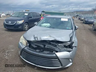 2015 Toyota Camry XLE with VIN 4T4BF1FK4FR498406, listed as a IAAI auction lot 41945968 with 178,070 mi miles. Bid and sale history available at carsss.com. Image 6.