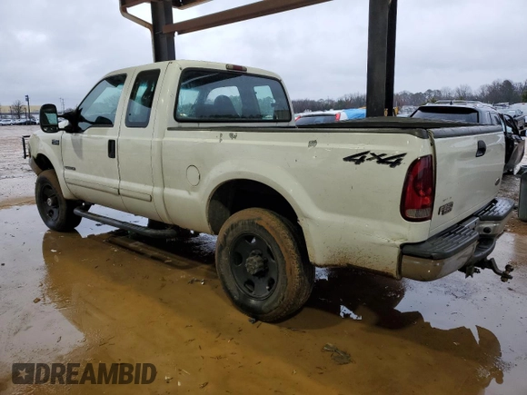 2001 Ford Super Duty F-250 XL with VIN 1FTNX21F11EA72507, listed as a Copart auction lot 41927455 with 257,889 mi miles and Salvage Title. Bid and sale history available at carsss.com. Image 2.