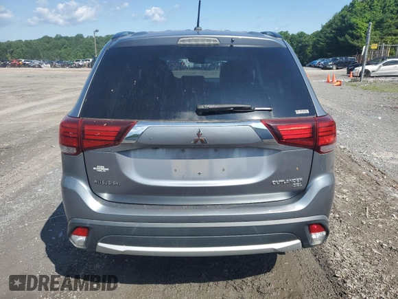 2016 Mitsubishi Outlander SE with VIN JA4AZ3A30GZ000679, listed as a Copart auction lot 61817885 with 81,316 mi miles and Salvage title. Bid and sale history available at DreamBid. Image 6.