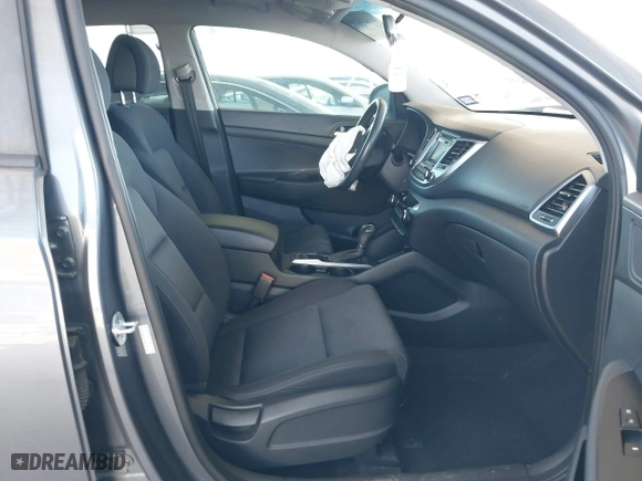 2017 Hyundai Tucson Value with VIN KM8J33A23HU472898, listed as a IAAI auction lot 41634205 with 81,690 mi miles. Bid and sale history available at carsss.com. Image 5.