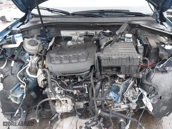 2019 Volkswagen Tiguan S with VIN 3VV1B7AX6KM075919, listed as a IAAI auction lot 41390124 with 42,745 mi miles. Bid and sale history available at carsss.com. Image 10.