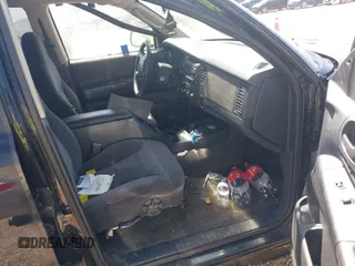 2003 Dodge Durango SLT z VIN 1D4HS48N13F605959, wystawiony jako IAAI lot #41970393 z przebiegiem Nie podano mil oraz . Historia ofert i sprzedaży dostępna na DreamBid. Obrazek 5.