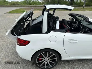 2017 Mercedes-Benz SLC 43 AMG z VIN WDDPK6GA5HF131952, wystawiony jako Copart lot #57534775 z przebiegiem 10 029 mil mil oraz Szkody całkowita. Historia ofert i sprzedaży dostępna na DreamBid. Obrazek 11.