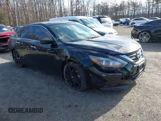 2017 Nissan Altima SR with VIN 1N4AL3AP3HC286287, listed as a IAAI auction lot 41734373 with 118,932 mi miles and . Bid and sale history available at carsss.com. Image 1.