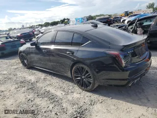 2022 Cadillac CT5 V-Series with VIN 1G6DR5RW7N0128080, listed as a Copart auction lot 70017984 with 17,384 mi miles and Salvage Title. Bid and sale history available at carsss.com. Image 2.