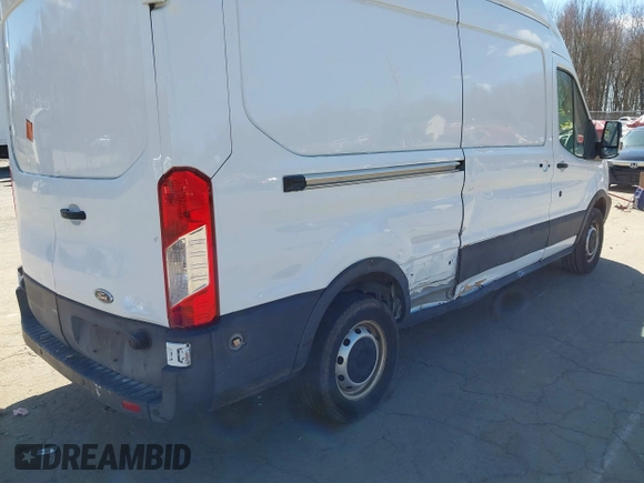 2019 Ford Transit с VIN 1FTYR2XMXKKA45743, выставлен на аукционе IAAI как лот 41900765 с пробегом 83 853 миль миль и . История ставок и продаж доступна на DreamBid. Изображение 4.