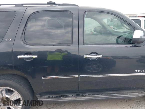 2010 Chevrolet Tahoe LTZ with VIN 1GNUKCE07AR183648, listed as a IAAI auction lot 42284280 with 225,412 mi miles and . Bid and sale history available at DreamBid. Image 13.