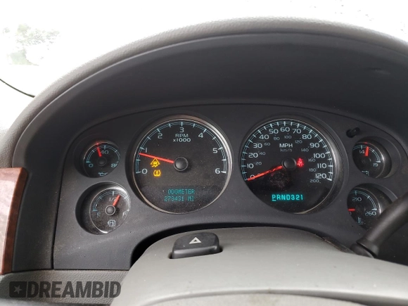 2008 GMC Yukon SLT w/4SB with VIN 1GKFK13028R120139, listed as a Copart auction lot 84847694 with 273,431 mi miles and Salvage Title. Bid and sale history available at carsss.com. Image 9.