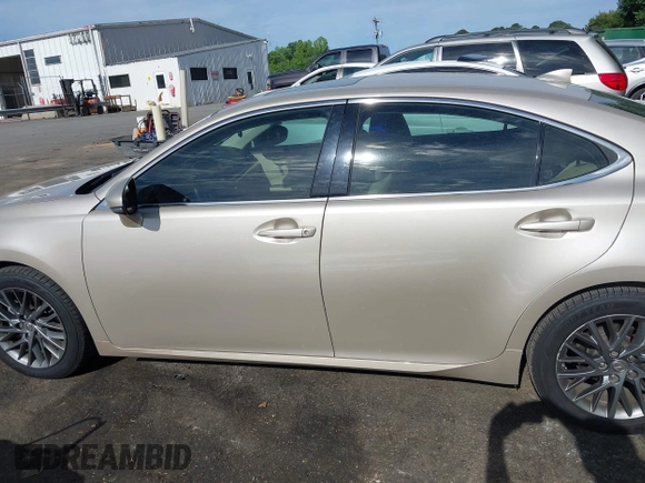 2018 Lexus ES 350 with VIN 58ABK1GG5JU111640, listed as a IAAI auction lot 42332152 with 83,757 mi miles and . Bid and sale history available at DreamBid. Image 14.