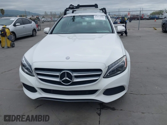 2015 Mercedes-Benz C-Class C 300 Luxury with VIN 55SWF4KB2FU035579, listed as a IAAI auction lot 42034880 with 191,819 mi miles. Bid and sale history available at carsss.com. Image 13.
