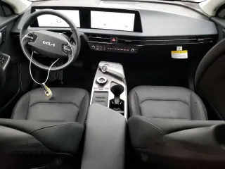 2023 Kia EV6 Wind with VIN KNDC34LA1P5612835, listed as a Copart auction lot 73221604 with 9,180 mi miles and Clean Title. Bid and sale history available at carsss.com. Image 8.