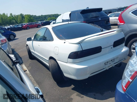1997 Acura Integra GS-R with VIN JH4DC2392YS006704, listed as a IAAI auction lot 39813561 with 113,096 mi miles. Bid and sale history available at carsss.com. Image 3.
