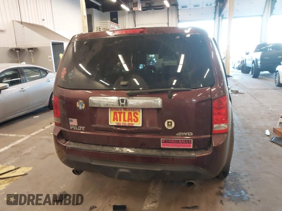 2015 Honda Pilot EX-L with VIN 5FNYF4H52FB043354, listed as a IAAI auction lot 41458416 with 137,137 mi miles and . Bid and sale history available at carsss.com. Image 15.