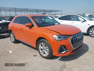 2024 Audi Q3 S line Premium Plus z VIN WA1EECF36R1092050, wystawiony jako IAAI lot #42323941 z przebiegiem 12 193 mil mil oraz . Historia ofert i sprzedaży dostępna na DreamBid. Obrazek 1.
