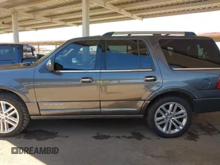 2017 Ford Expedition Platinum z VIN 1FMJU1MT5HEA25988, wystawiony jako IAAI lot #42577390 z przebiegiem 185 037 mil mil oraz . Historia ofert i sprzedaży dostępna na DreamBid. Obrazek 14.