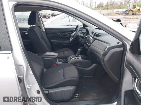 2018 Nissan Rogue SV with VIN KNMAT2MV2JP545414, listed as a IAAI auction lot 41964775 with 172,449 mi miles. Bid and sale history available at carsss.com. Image 5.